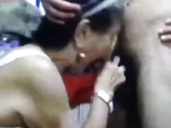 Pornó videó egy milf ...