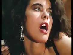 Pornó videó egy ázsi ...