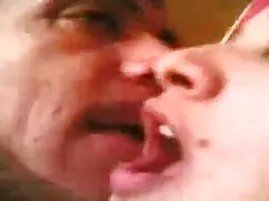 Pornó videó egy fiat ...